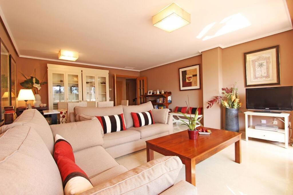 1039 - Carib Playa Duplex Penthouse * Marbella